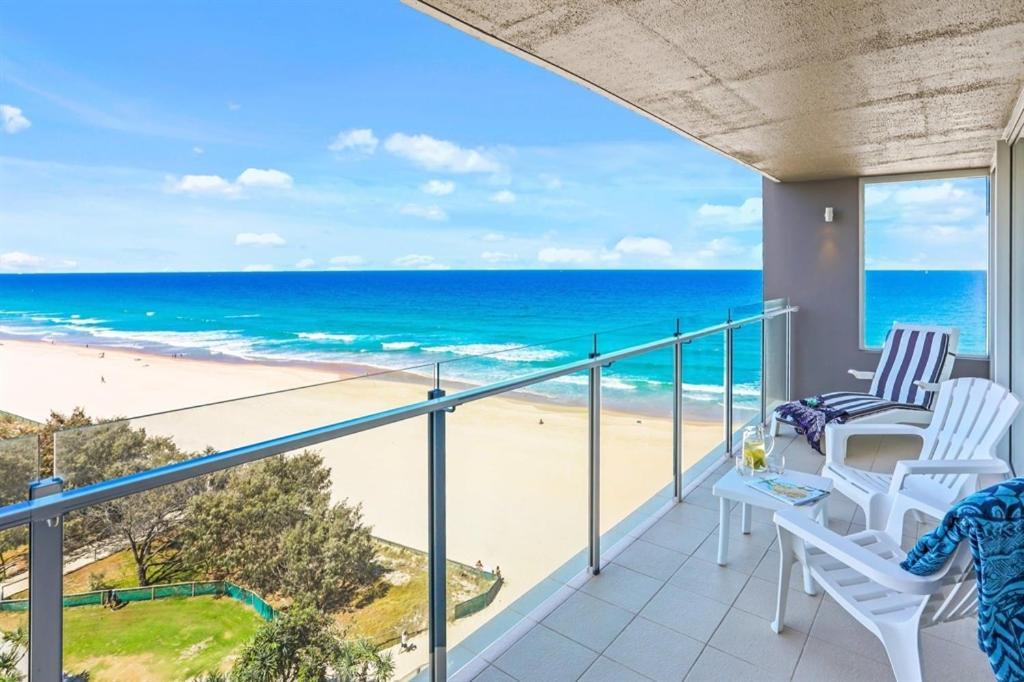 גולד קוסט One The Esplanade Apartments On Surfers Paradise מראה חיצוני תמונה